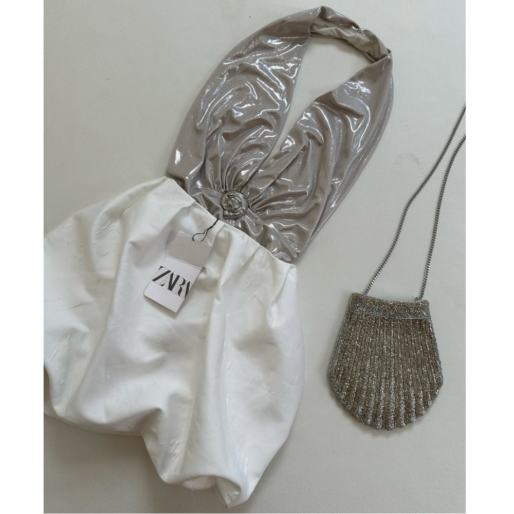 Size Medium | Zara | Metallic Halter Bodysuit